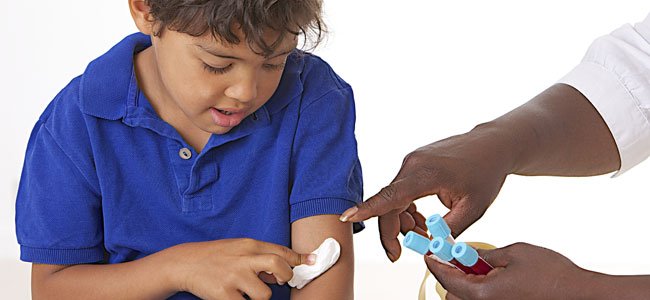 Análisis de sangre en los niños