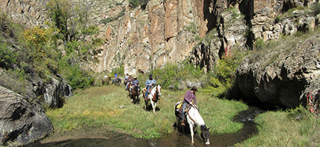 Los mejores hoteles del mundo para viajar con niños: rock in horse rancha hotel Los mejores hoteles del mundo para viajar con niños: Rock in horse ranch hotel